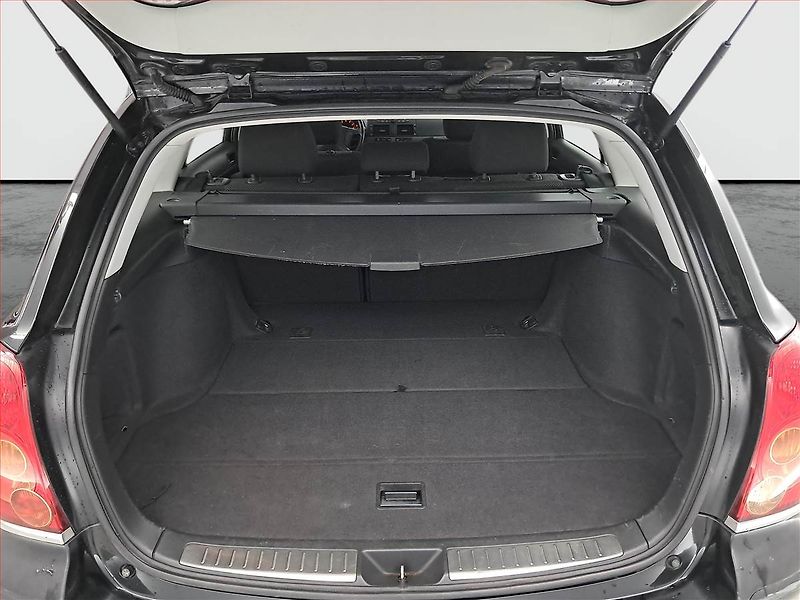 Toyota Avensis (2005) 1.8 VVT-i, nová STK - fotka 13 z 17