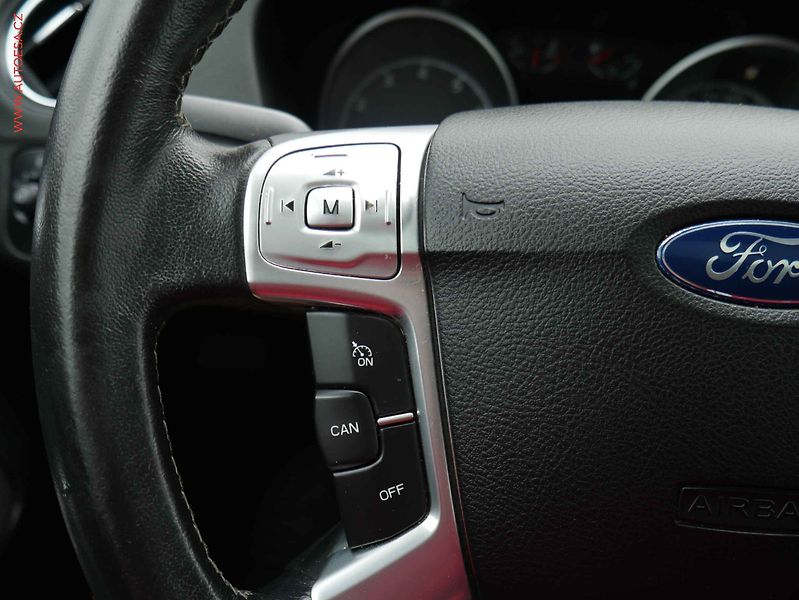 Ford Mondeo (2007) 2.0i, AC, temp, výhřev.sed - fotka 13 z 18