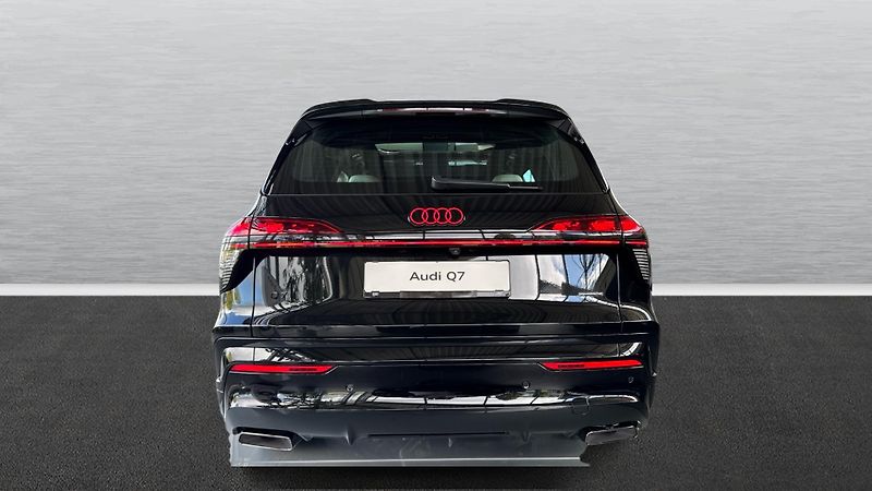 Audi Q7 Nová generace skladem - fotka 5 z 47