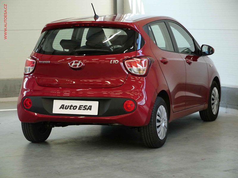 Hyundai i10 (2018) 1.0i, ČR, AC, STK6/28 - fotka 5 z 19