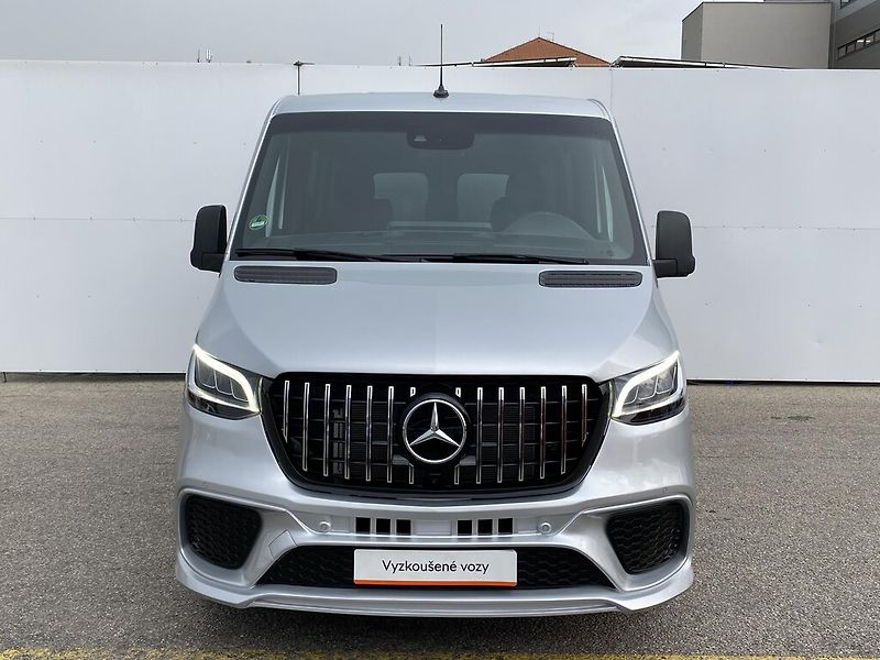 Mercedes-Benz Sprinter 215 CDI Tourer - fotka 5 z 24