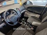 Kia Ceed (2009) 1.4i, ČR, AC, el. výbava - náhled 1
