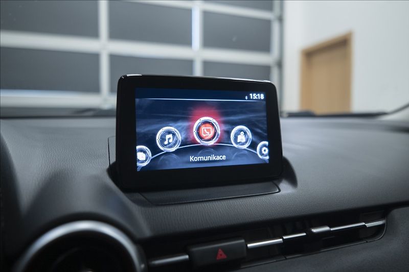 Mazda CX-3 2,0 SKYACTIV AWD KAMERA VÝHŘEV - fotka 30 z 41