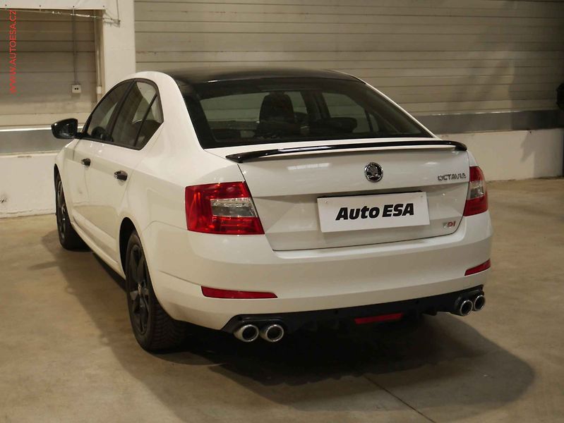 Škoda Octavia (2015) 1.6 TDi, ČR, AC - fotka 4 z 13