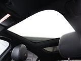 Mercedes-Benz Třídy E 2,0 220d 143kW Aut. AMG LED - náhled 33