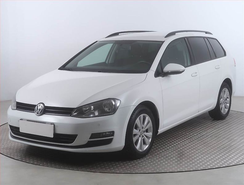 Volkswagen Golf (2014) 1.6 TDI, Navi, Tempomat - fotka 2 z 15