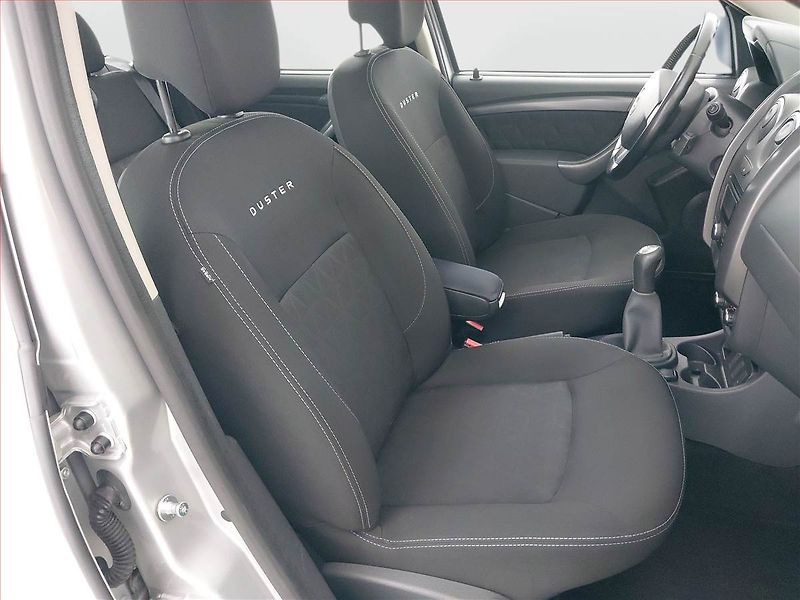 Dacia Duster (2015) 1.6 16V, Tempomat - fotka 9 z 15