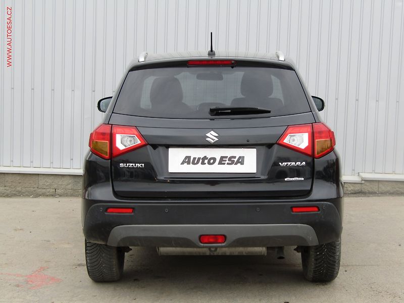 Suzuki Vitara (2016) 1.6 VVT AllGrip, Elegance - fotka 5 z 18