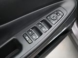 Hyundai Santa Fe 2,2 CRDI 142kW Style 4x4CZ DPH - náhled 16