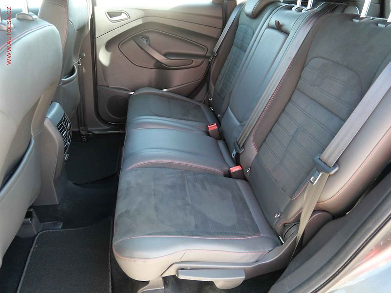 Ford Kuga (2019) 2.0 TDCi 4x4, 1.maj,ČR, AT - fotka 10 z 21