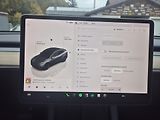 Tesla Model Y RWD 220kw TZ SOH 93,6 % - náhled 22