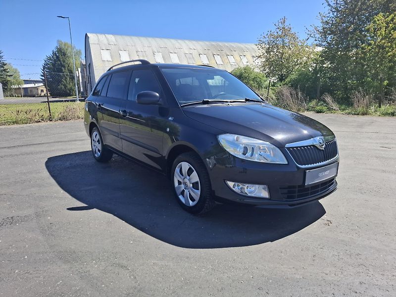 Škoda Fabia (2014) II kombi 1.2TSi 77kW,aut.klim - fotka 3 z 17
