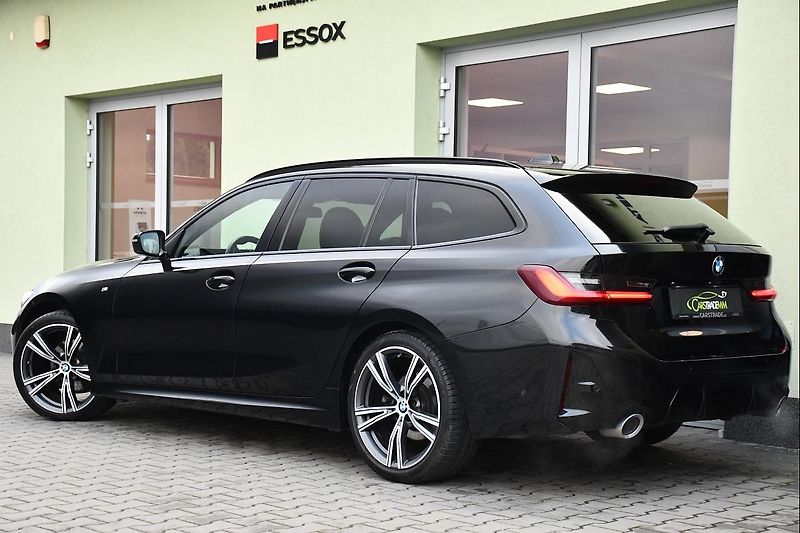 BMW Řada 3 320d xDrive M-SPORT   - fotka 3 z 64