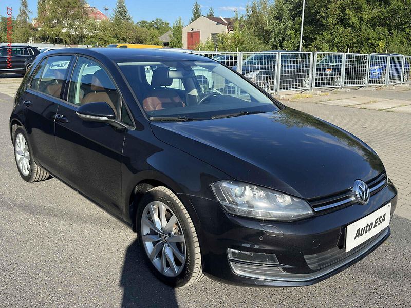 Volkswagen Golf (2013) 1.4 TSi VII, Highline, bixen - fotografie inzerátu