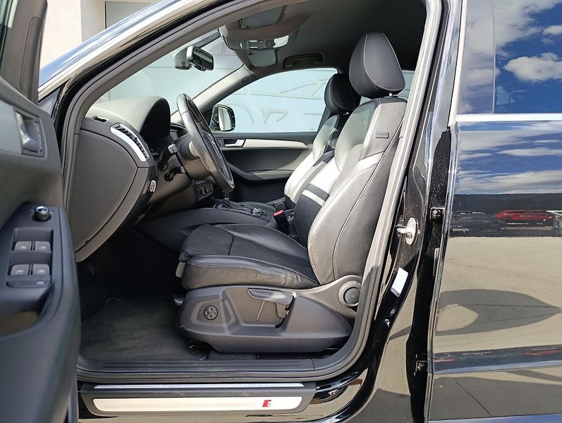 Audi Q5 2.0TDI QUATTRO S-LINE ČR - fotka 11 z 31