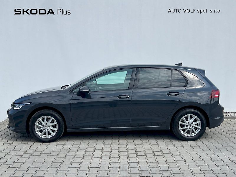 Volkswagen Golf (2025) Limited 1.5 TSI 85 kW 6°manuál - fotka 3 z 33