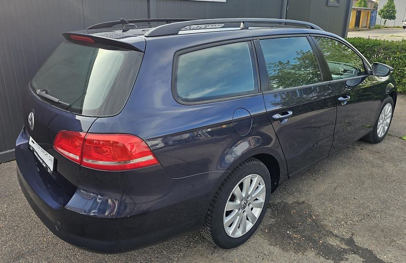 Volkswagen Passat 1.4 TSI 90kW,NAVI,VÝHŘEVY - fotka 10 z 50