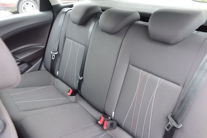 Seat Ibiza 1,4i63kW  Kombi COPA ! - fotka 22 z 30