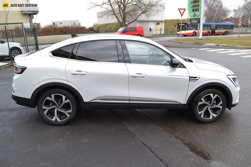 Renault Arkana Techno mild hybrid 140 EDC - fotka 6 z 44