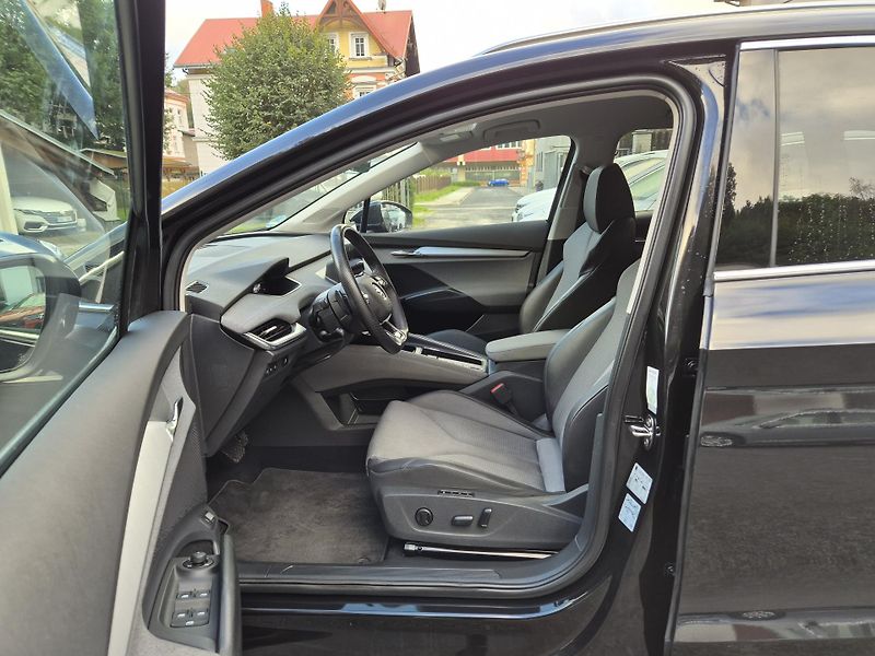 Škoda Enyaq 150kw, iV80 19ALU TZ SOH 92% - fotka 11 z 48
