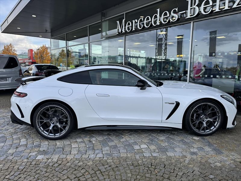 Mercedes-Benz AMG GT 63 4M+ Pro - fotka 28 z 35