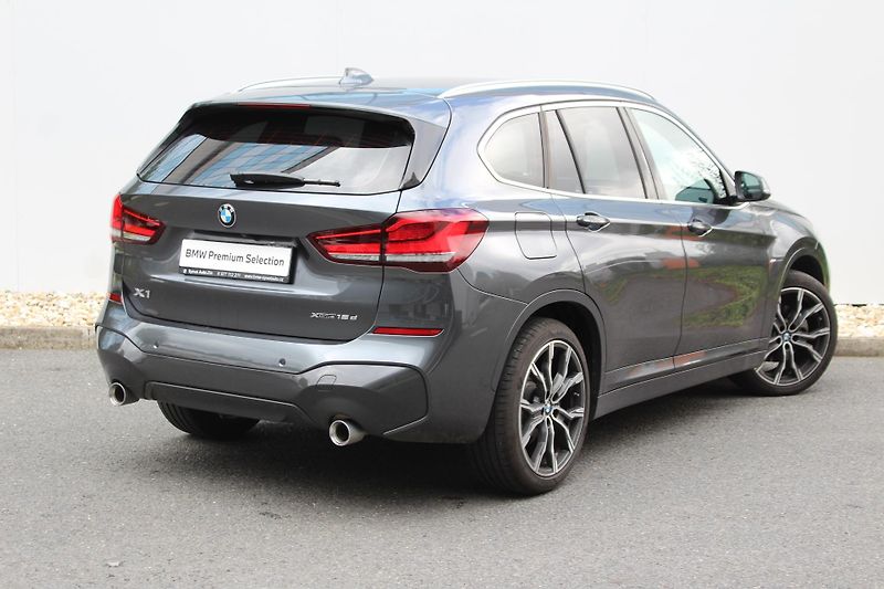 BMW X1 xDrive18d, Mpaket - fotka 2 z 22