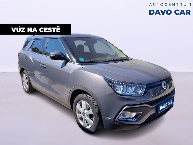 SsangYong XLV 1,6 i 94kW Klima Navi 1.Maj. - fotka 2 z 12