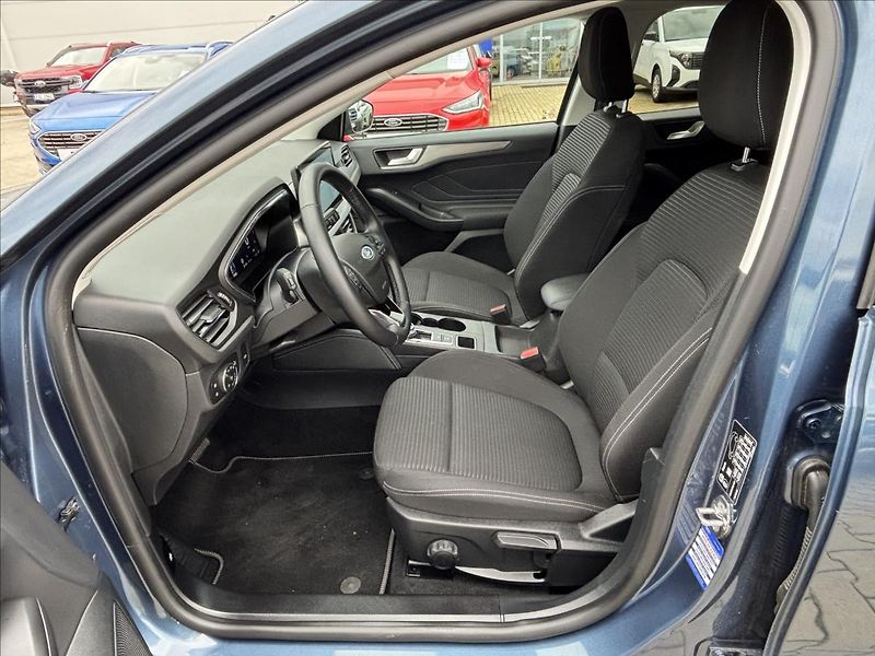 Ford Focus 1,5 EcoBlue 85kW TitaniumX AUT - fotka 20 z 36