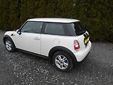 Mini One 1.6i, KLIMA,110TKM - náhled 33