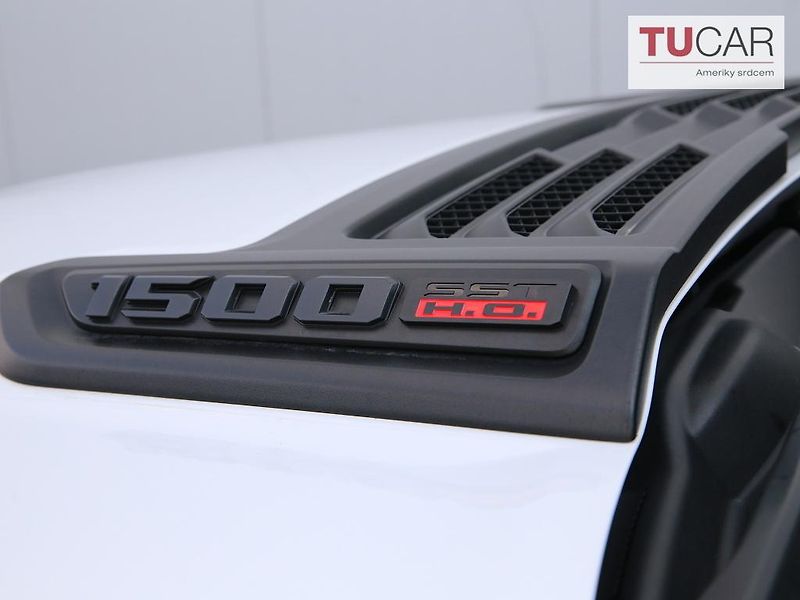 RAM 1500 (2025) Limited 3.0 I6 550hP - fotka 12 z 54