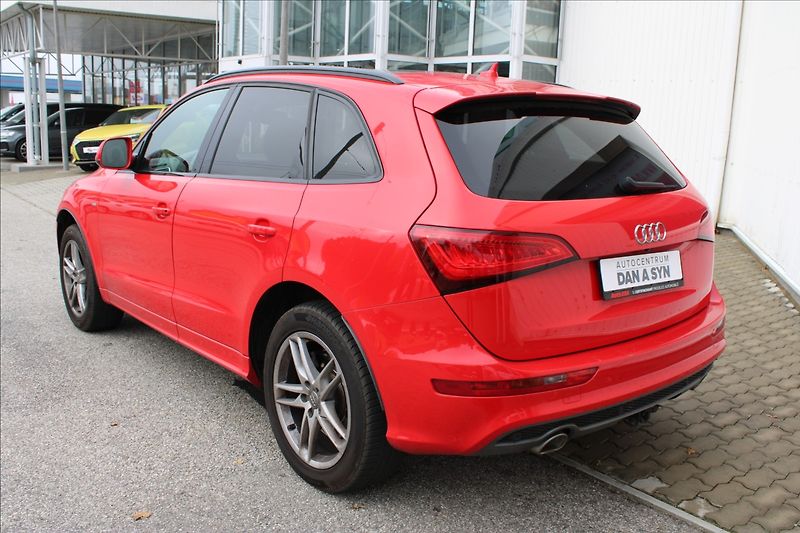 Audi Q5 3,0 TDI Quattro S-line panoram - fotka 4 z 4
