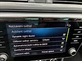 Škoda Superb 2,0 STYLE,PANORAMA,TAŽNÉ,LED - náhled 34