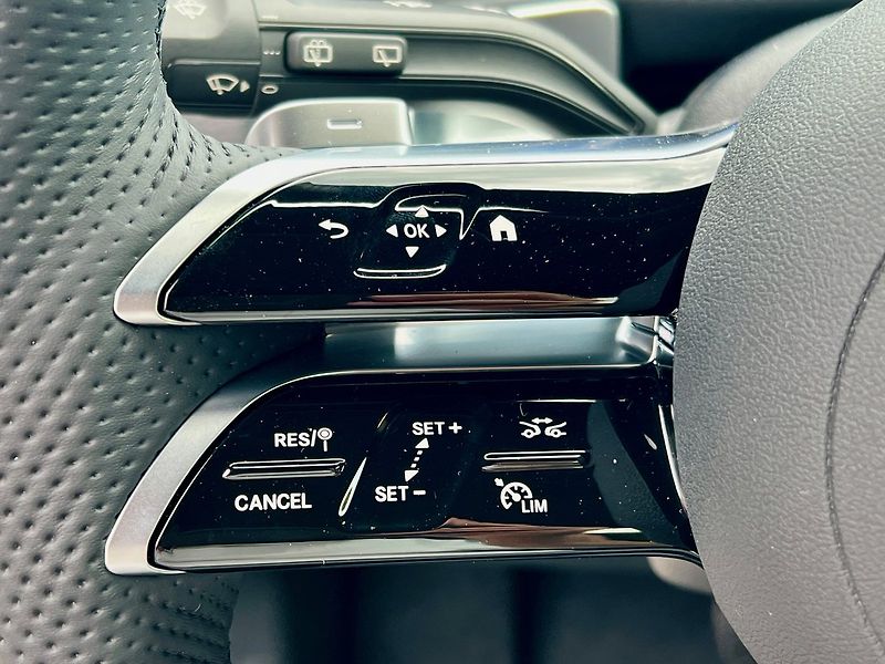 Mercedes-Benz EQB (2025) 250+ Electric Art - fotka 23 z 30