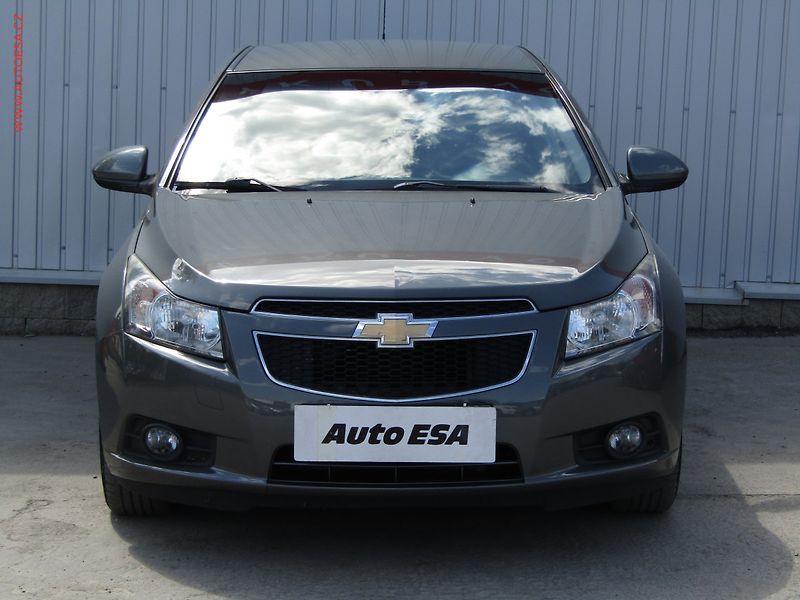 Chevrolet Cruze (2013) 1.8i, AC, temp - fotka 2 z 16