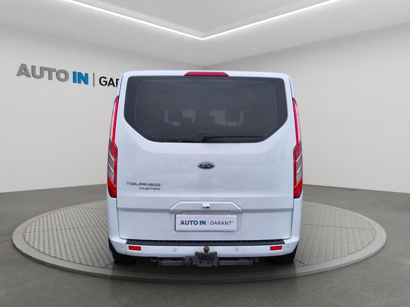 Ford Tourneo Custom (2020) 2.0 TDCi , ČR, tažné, 1. maj. - fotka 6 z 29
