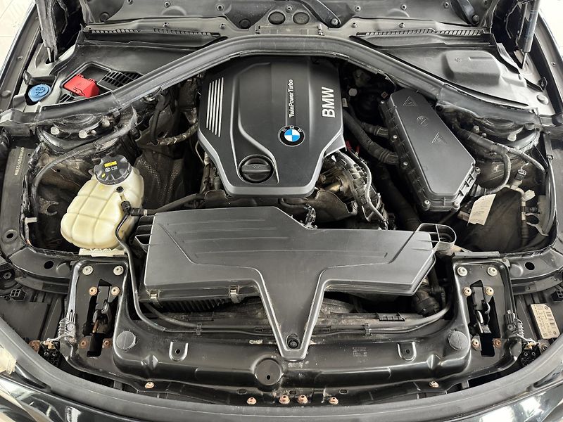 BMW Řada 3 320d 140kW*AUT*LED*Nav*El.Kufr - fotka 33 z 33