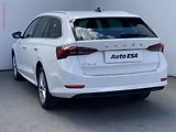 Škoda Octavia (2022) 2.0 TDi, ČR, Style, LED, navi - náhled 6