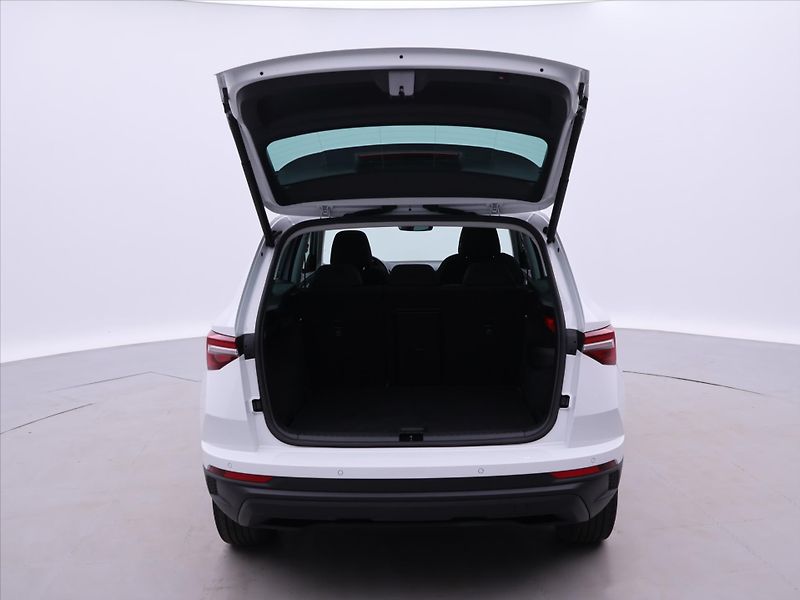 Škoda Karoq 2,0 TDI 85kW DSG Style CZ DPH - fotka 9 z 41