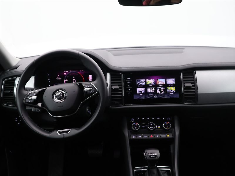 Škoda Kodiaq 2,0 TDI DSG 4x4 Tour 1.Maj DPH - fotka 23 z 32