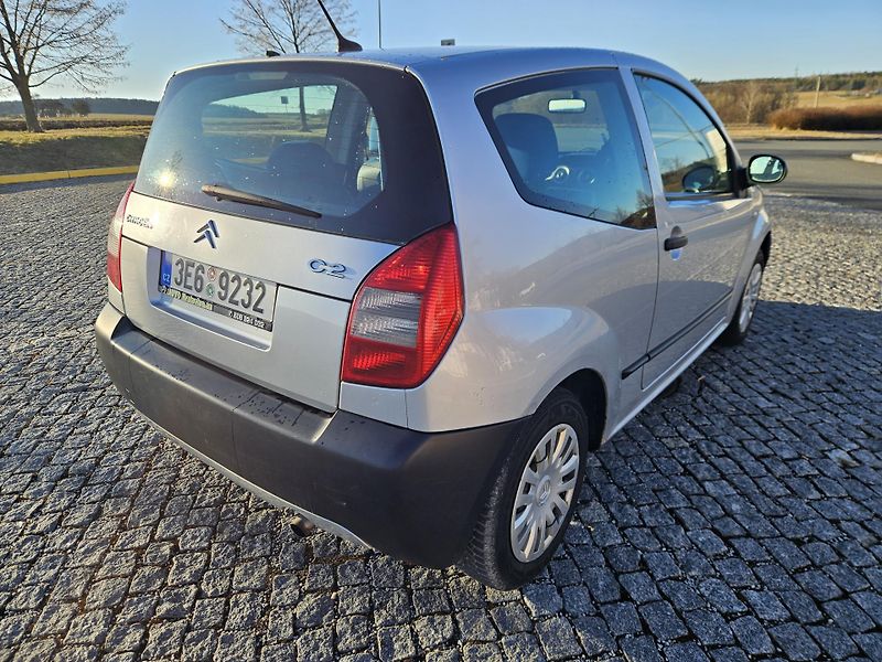 Citroën C2 (2006) 1.4HDI MOŽNÉ SPLÁTKY  - fotka 6 z 18