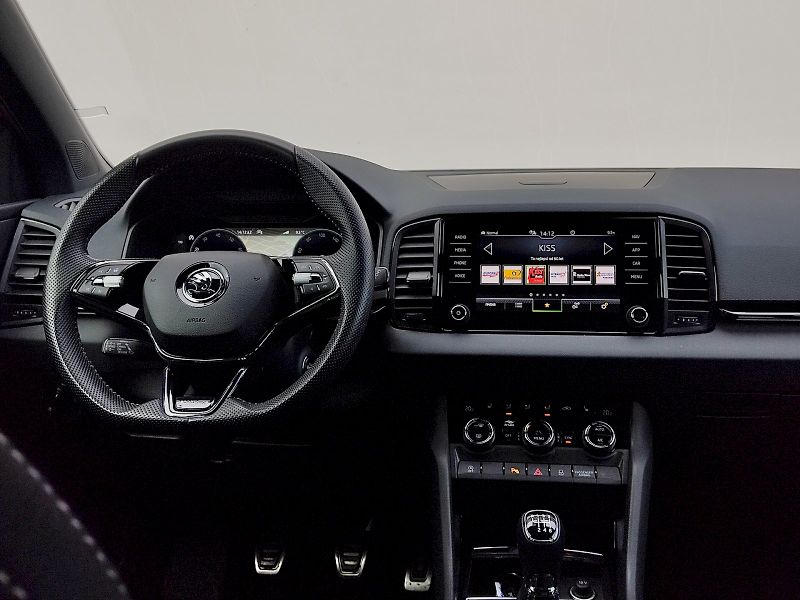Škoda Karoq (2022) SportLine + 1,5 Tsi 110 Kw - fotka 6 z 36