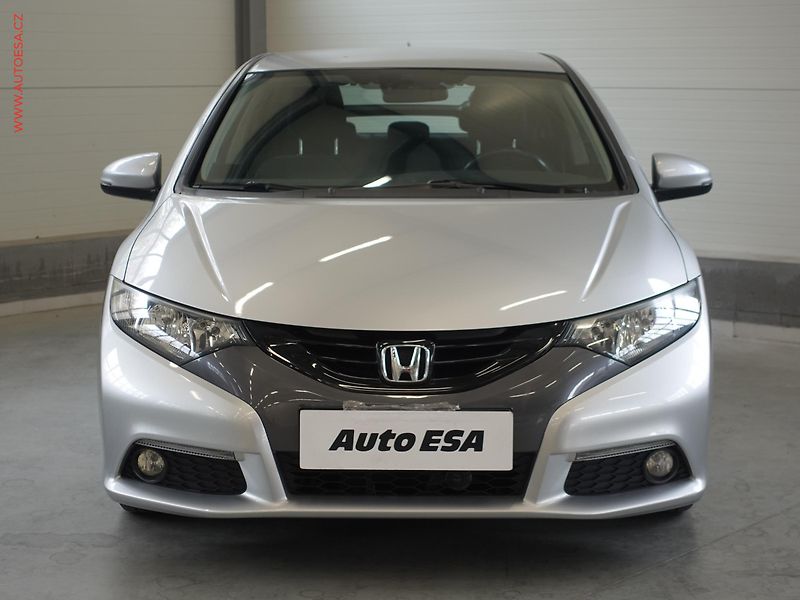 Honda Civic (2012) 1.4i, servis.kniha - fotka 2 z 21