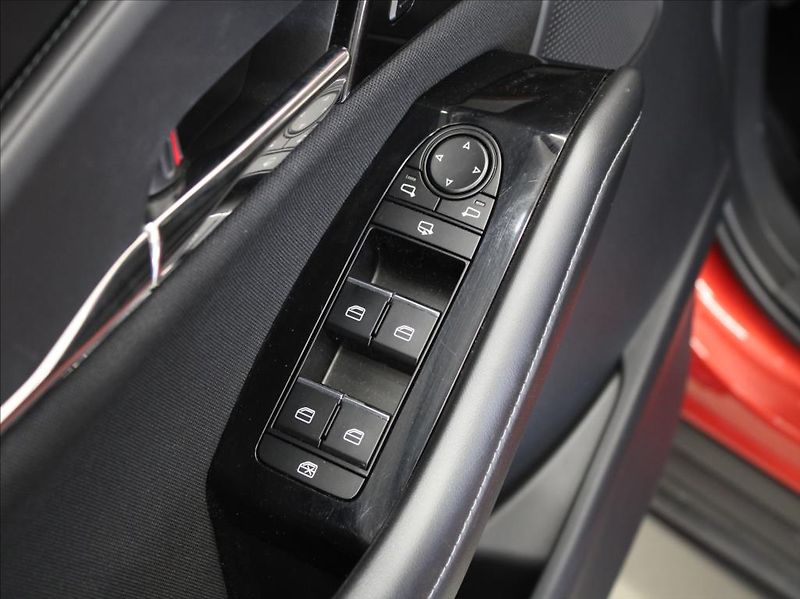Mazda CX-3 2,5 G140 Excl. Bose 2x Sady k. - fotka 22 z 31