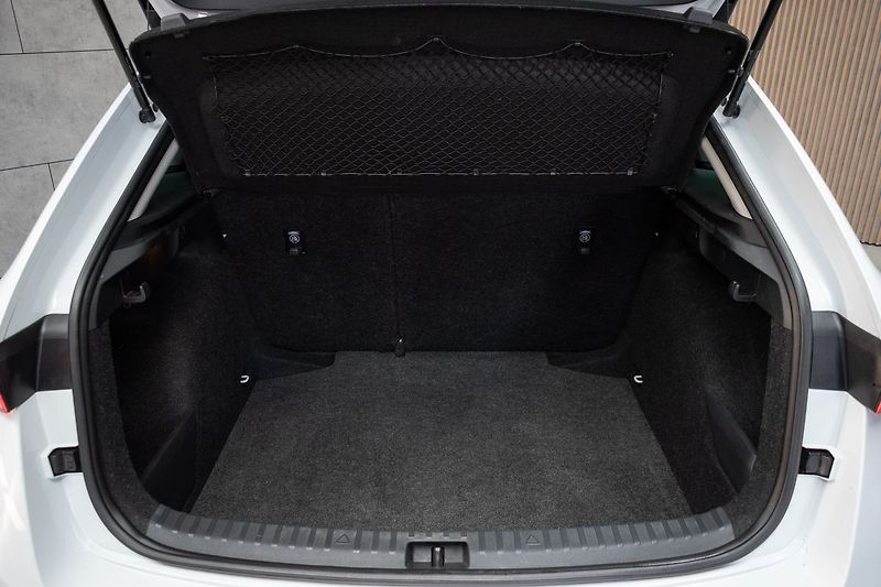 Škoda Scala 1.0 TSI STYLE PLUS*DPH*ČR* - fotka 36 z 39