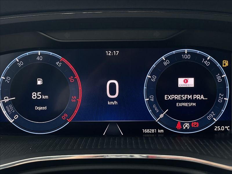 Škoda Octavia 2,0 TDI Combi Ambition Plus KE - fotka 10 z 24