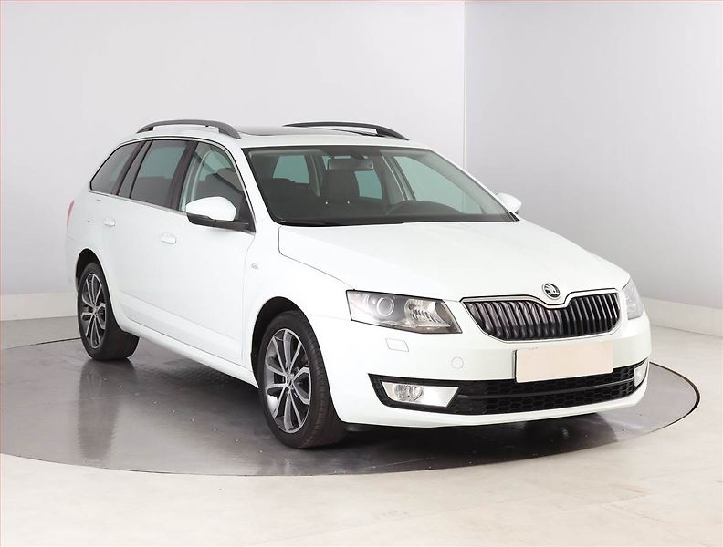 Škoda Octavia (2015) Edition 1.4 TSI, Navi - fotografie inzerátu