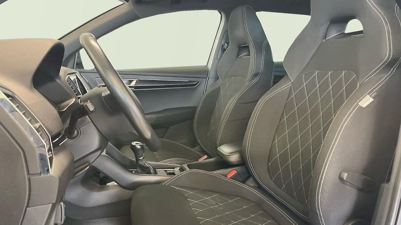 Škoda Karoq (2019) Sportline 2.0 TDI 110kW  4x4 - fotka 12 z 32