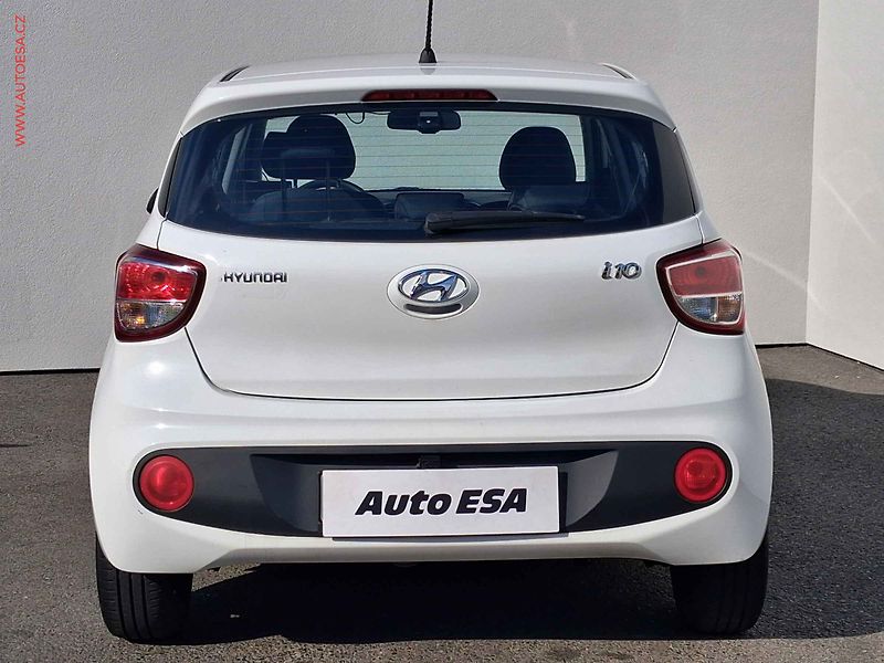 Hyundai i10 (2017) 1.0i, 1.maj,ČR, AC - fotka 5 z 17