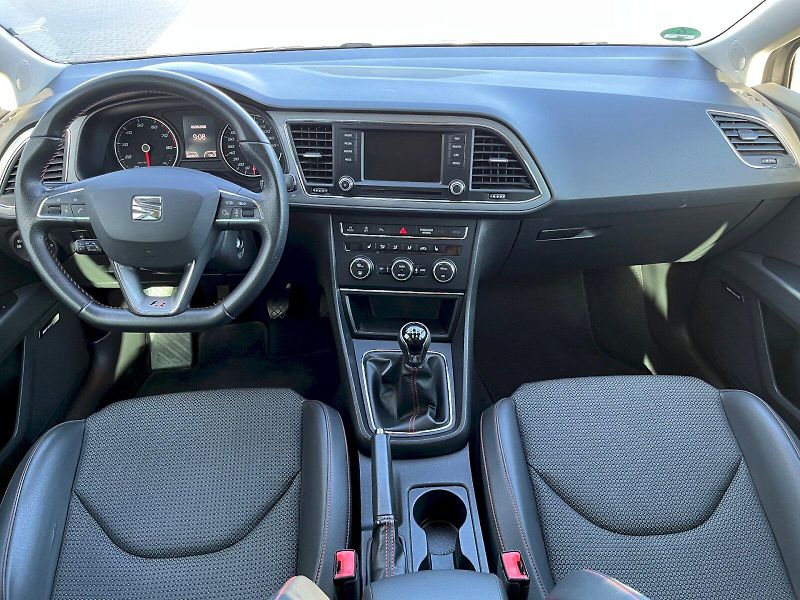 Seat Leon (2014) 1.4 TSI ST FR - fotka 5 z 24