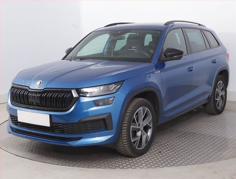 Škoda Kodiaq (2022) Sportline 1.5 TSI - fotka 2 z 17
